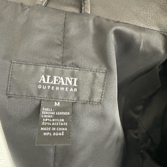 Classic Gorgeous ALFANI Black GENUINE LEATHER JACKET Women's Medium NWOT - Picture 11 of 11
